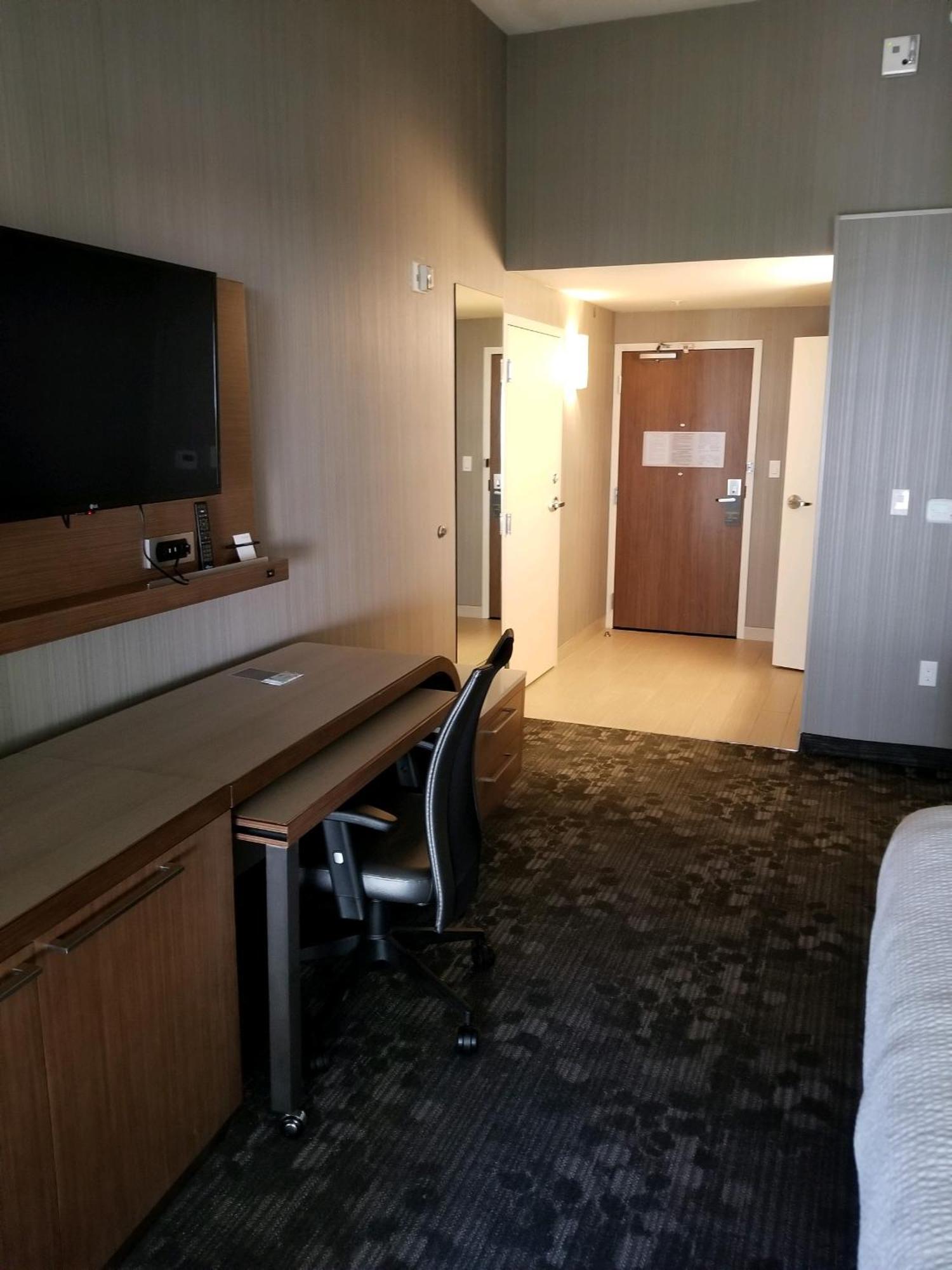Courtyard By Marriott Livermore Exterior photo