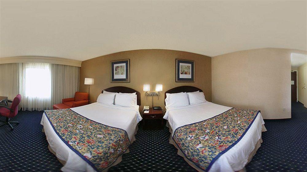 Courtyard By Marriott Livermore Exterior photo
