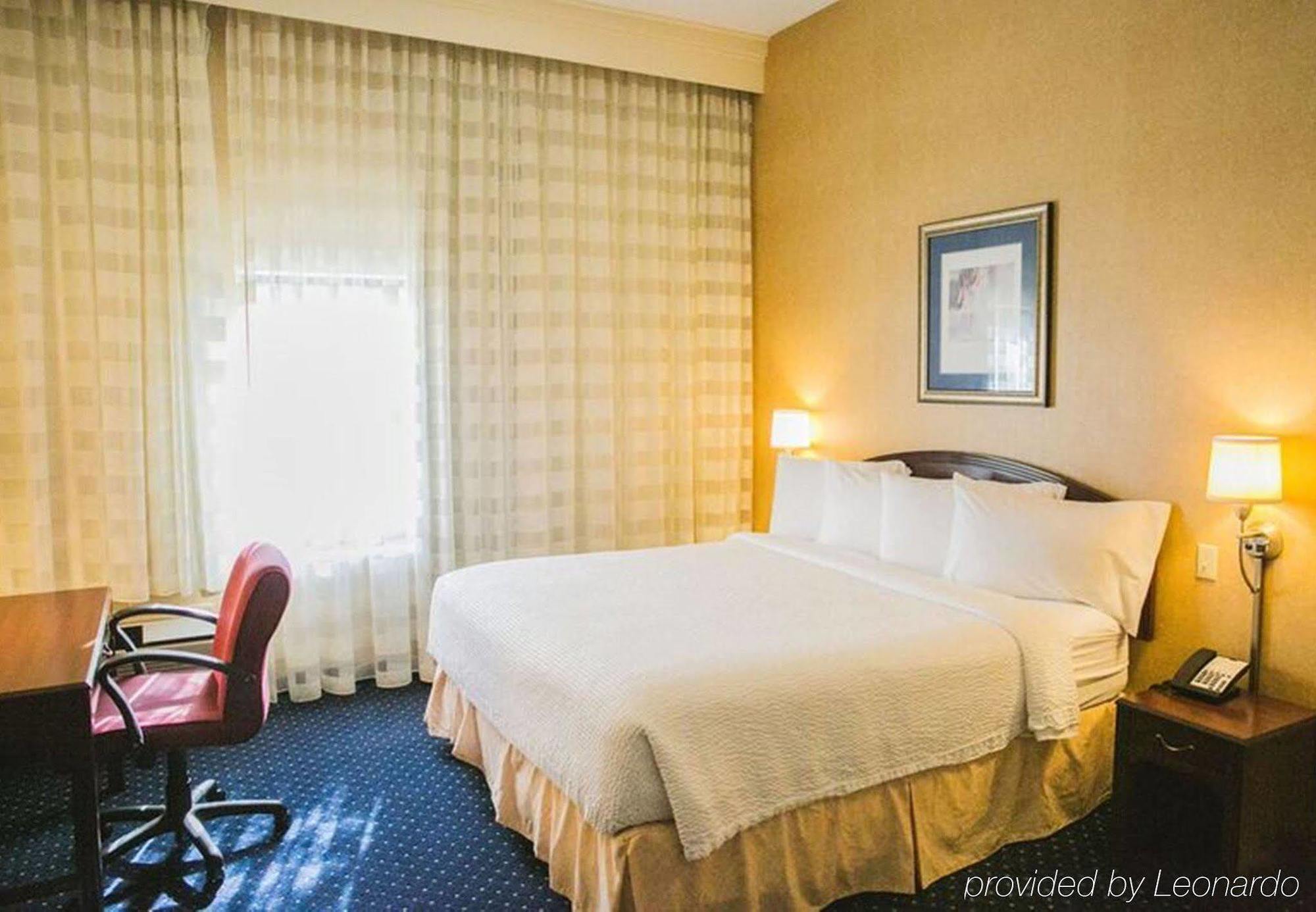 Courtyard By Marriott Livermore Exterior photo